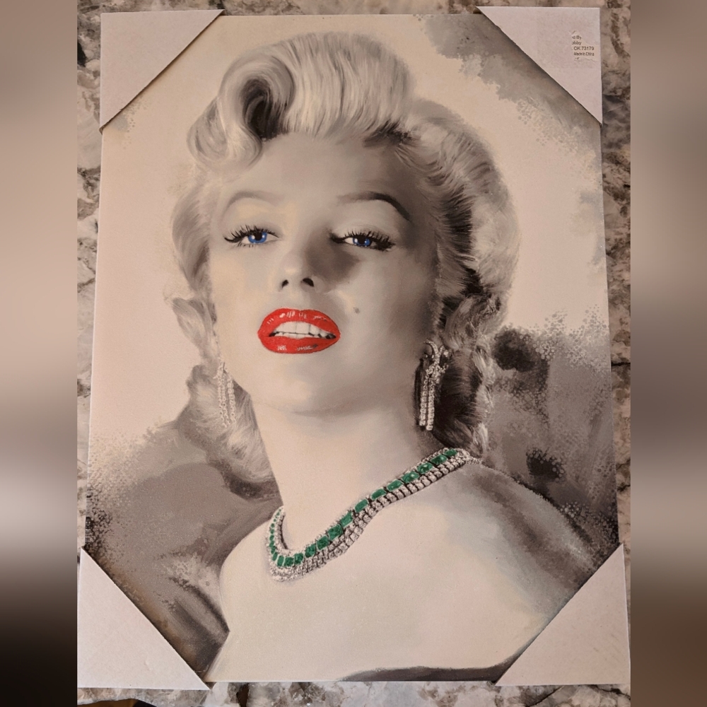 📢Last One 🆕Marylin Monroe Canvas Print 💋